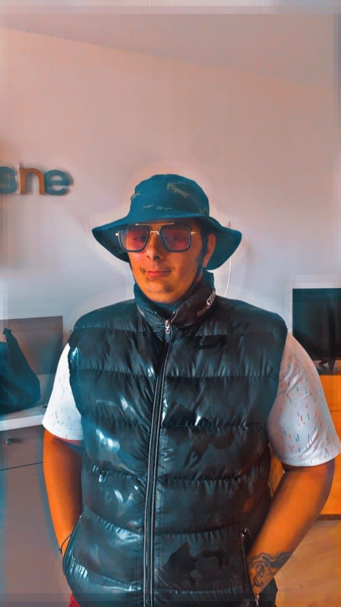 Profil de Charles-marie